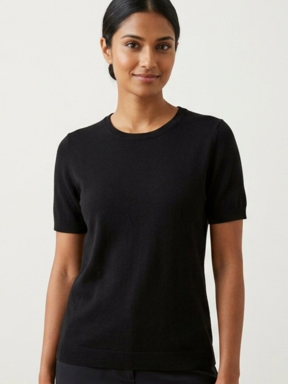 Minimalist Essential Jones New York Sport Black Short Sleeve Sweater, Size M